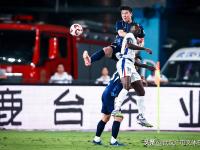 开云体育官方网站-球队士气高昂，迎战对手展现出色队员默契的简单介绍