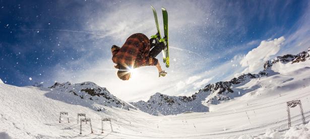 开云体育APP下载-孙兴慜，从热刺孤星到太极虎领袖，韩国横扫波兰背后的战术革命与精神传承