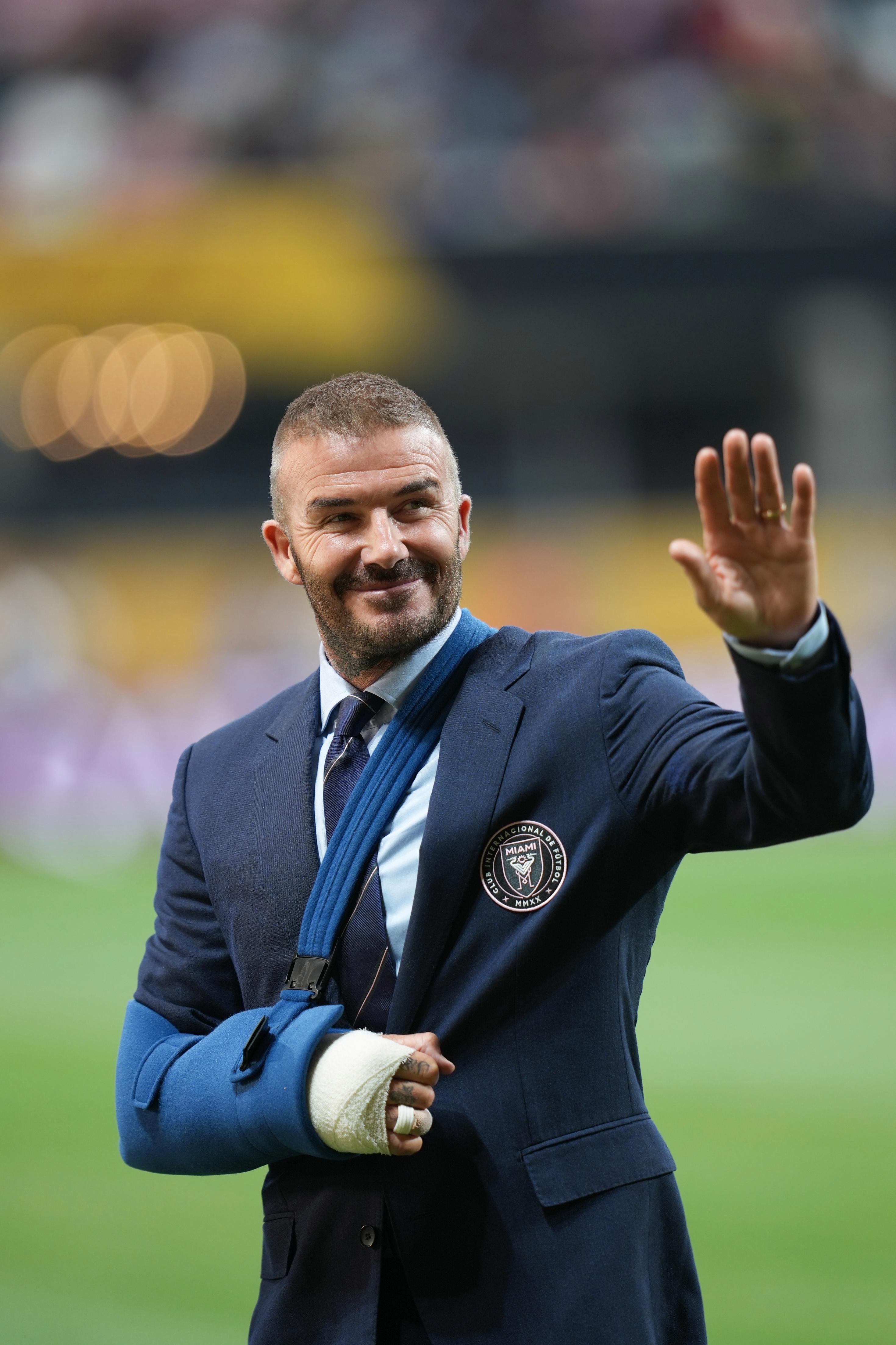 关于巴黎圣日耳曼惨败，尤文图斯捍卫主场荣誉的信息