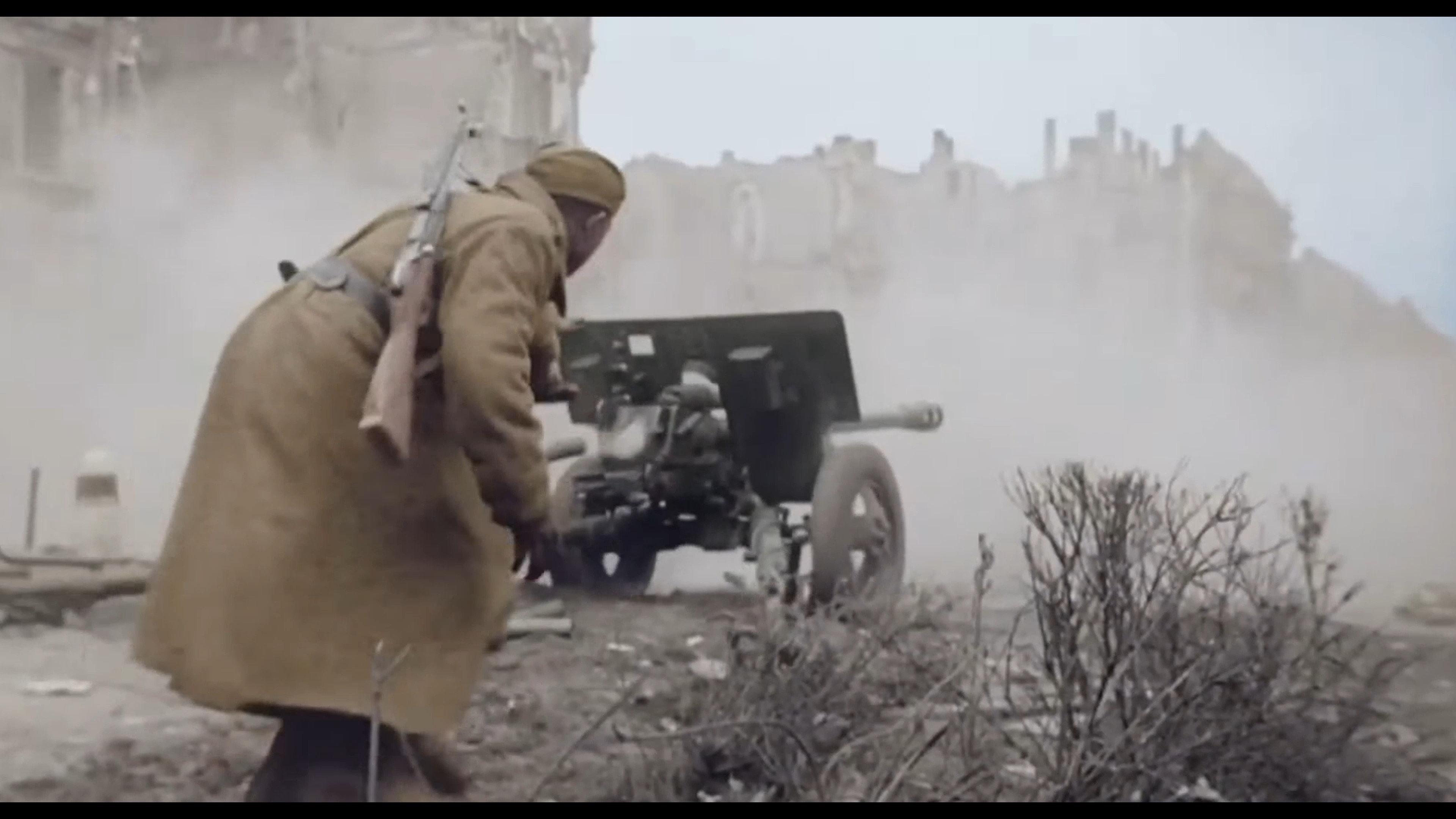 关于柏林赫塔艰难奋战，寻求突破的信息