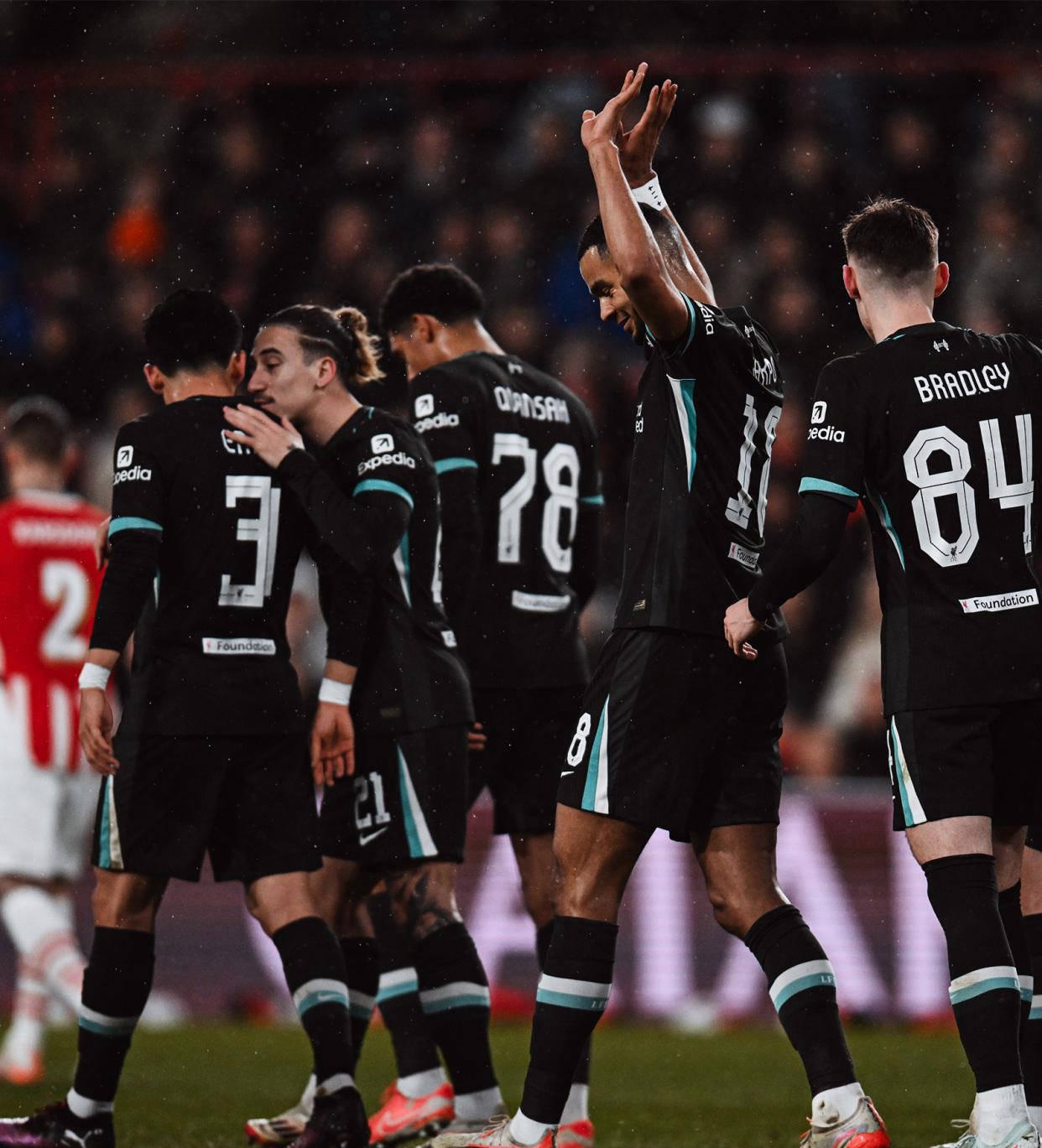 曼城阵中大将集体伤愈,欧冠夺冠希望大增 曼城阵中大将集体伤愈,欧冠夺冠希望大增