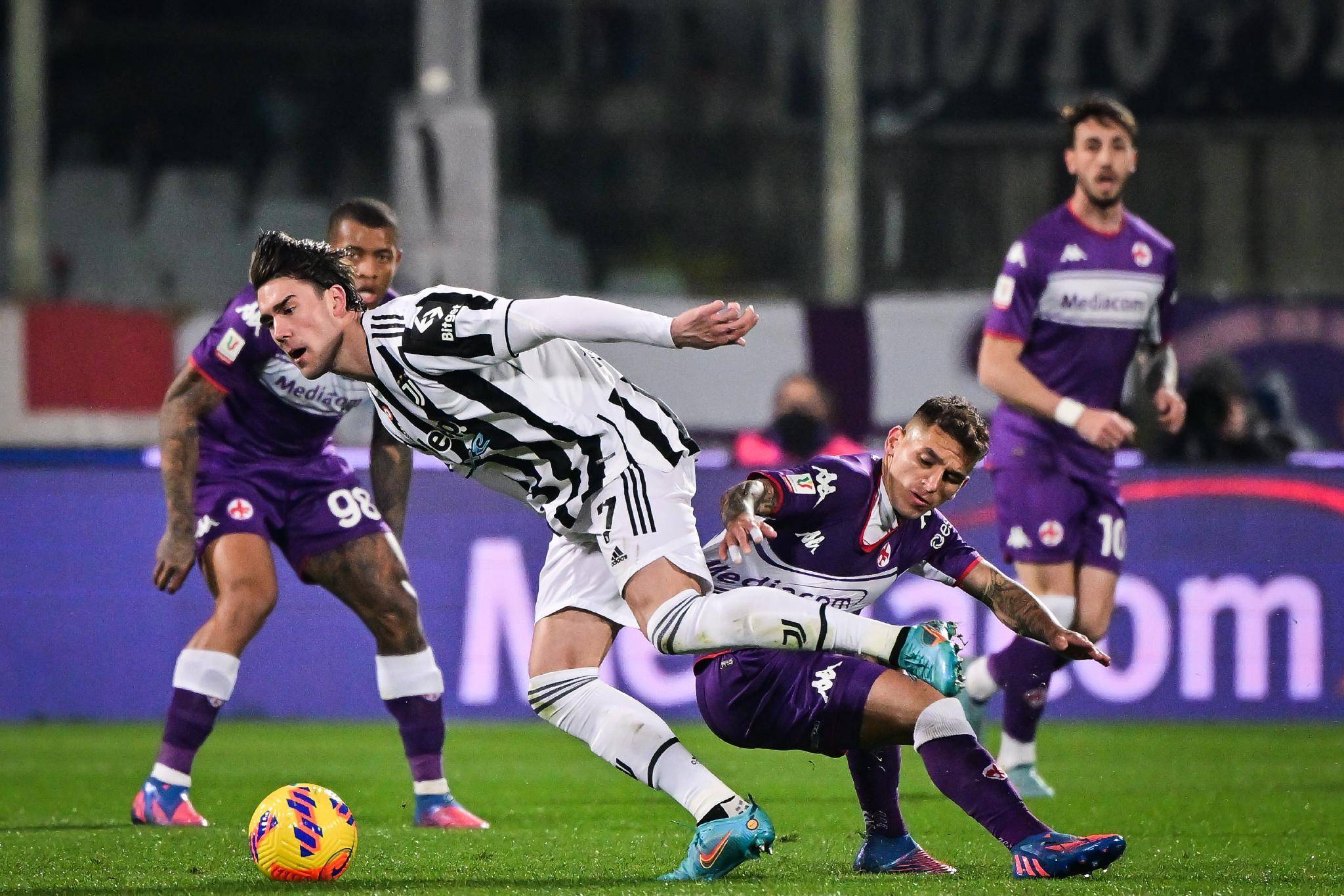 尤文图斯击败对手,意甲积分榜再度领先 尤文图斯击败对手,意甲积分榜再度领先