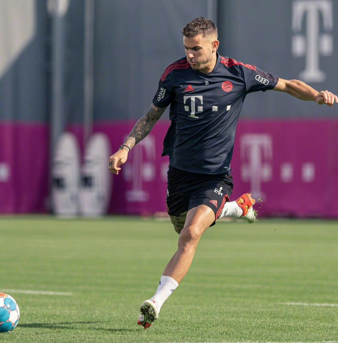 包含法兰克福主场胜出，士气高昂备战下轮的词条