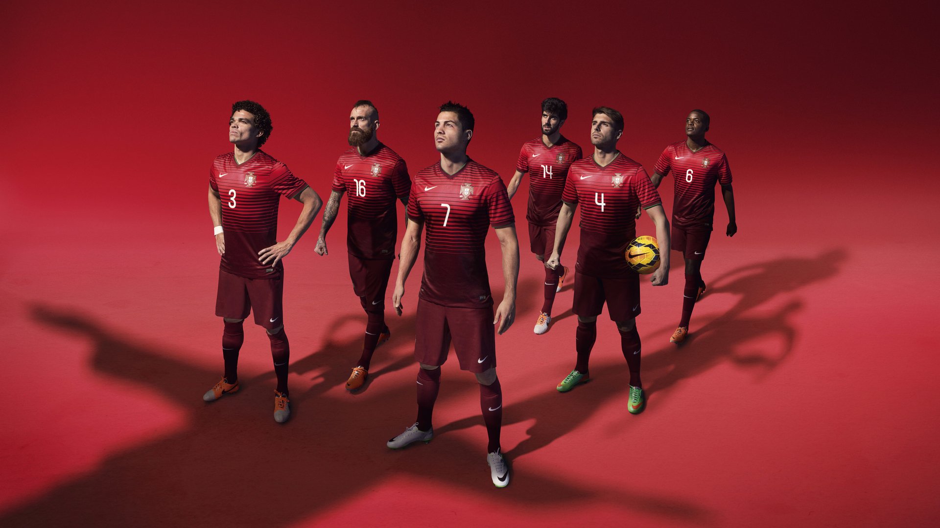 赖斯一锤定音，国际米兰提前终结几内亚悬念