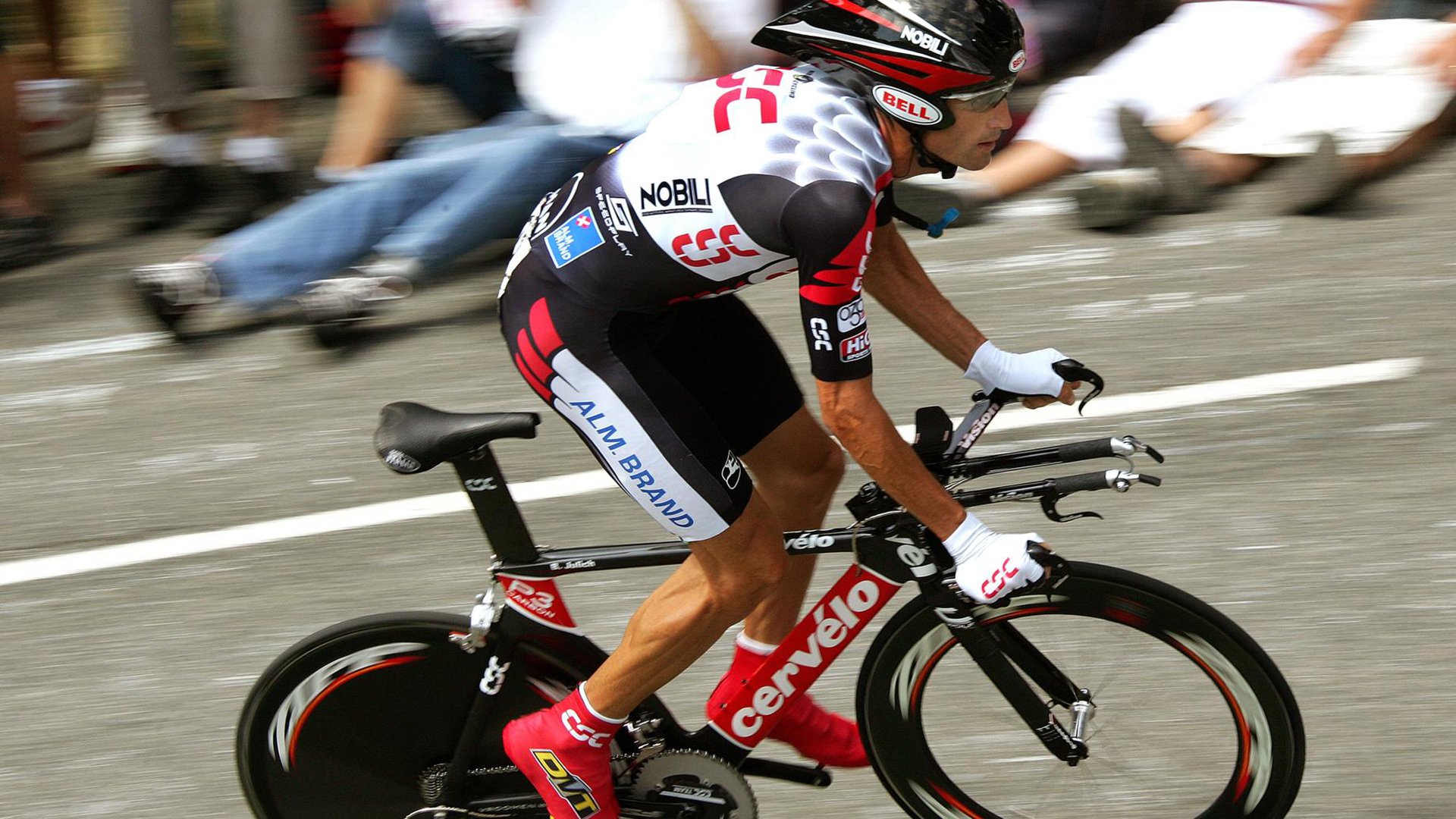 独行侠鏖战北京队，塔图姆点燃赛场，一场跨越文化的篮球盛宴